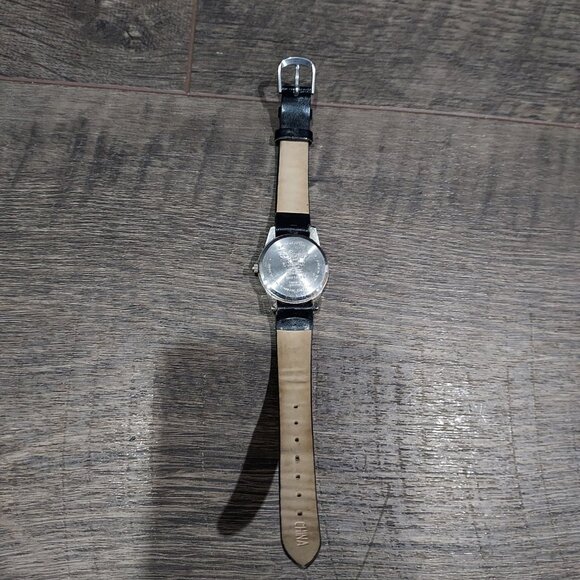 Disney Dopey SII Vintage Full Figure Dwarf Wrist Watch Date Silly Wave New Batry - Picture 4 of 10